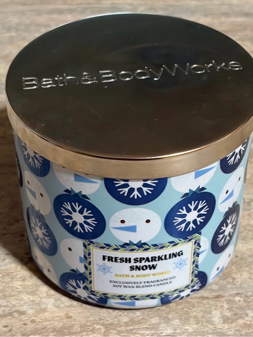 Bath & Body Works Fresh Sparkling Snow Discontinued 3-wick Candle